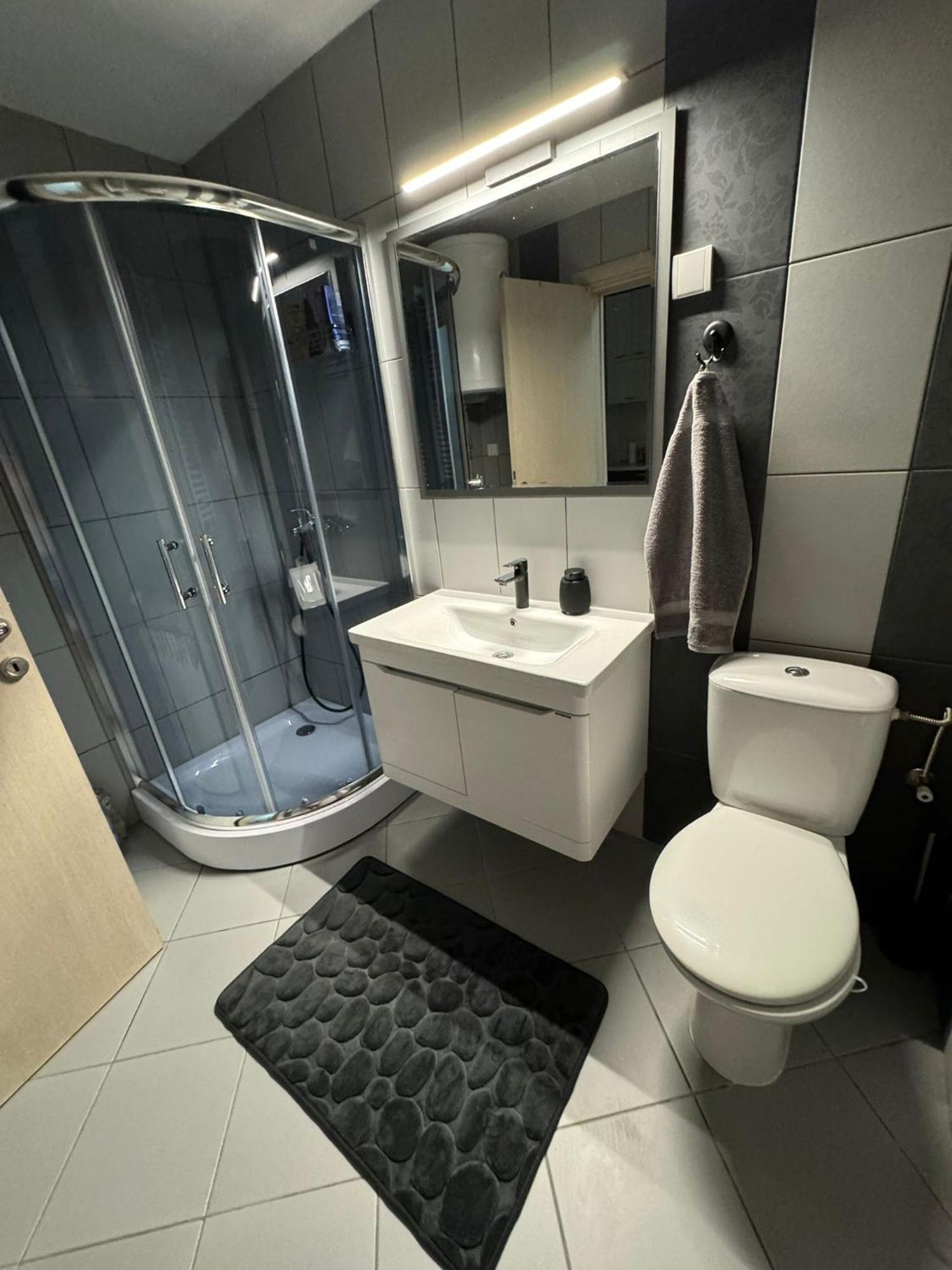 Stan Na Dan Aurora Apartamento Požarevac Exterior foto