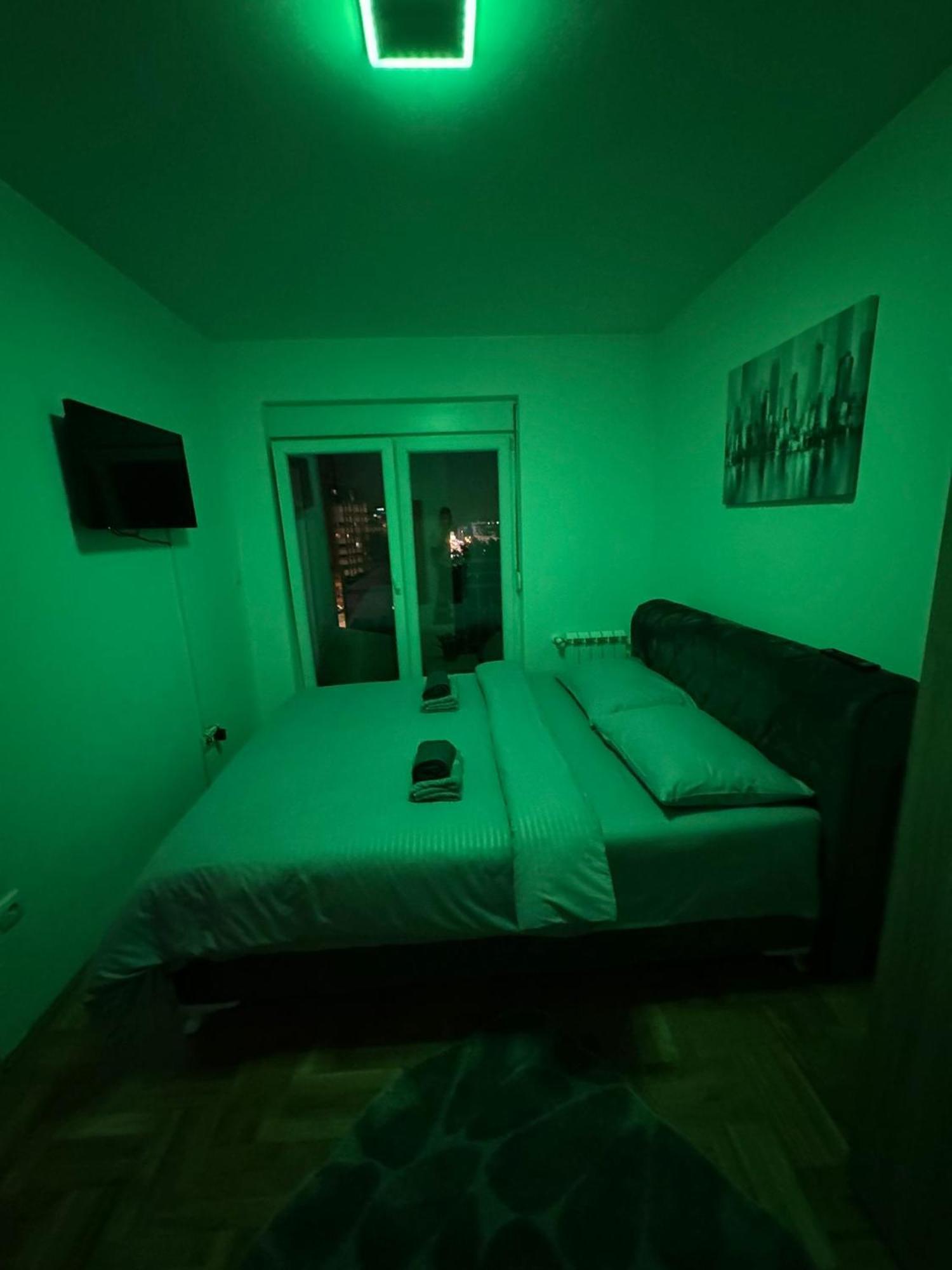 Stan Na Dan Aurora Apartamento Požarevac Exterior foto