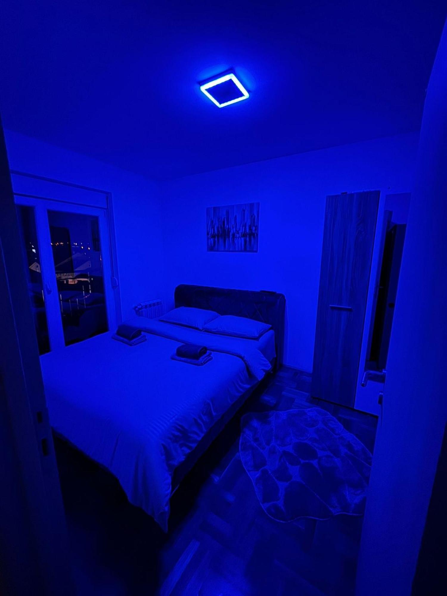 Stan Na Dan Aurora Apartamento Požarevac Exterior foto